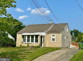 127 Palmwood Ave, Cherry Hill, NJ 08003