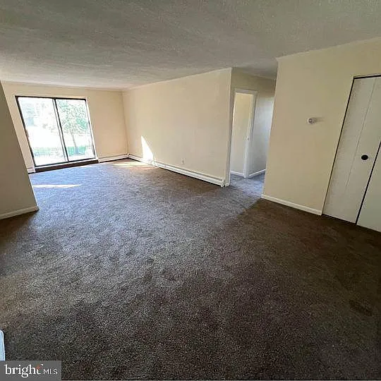 1575 W Street Rd — Photo 2