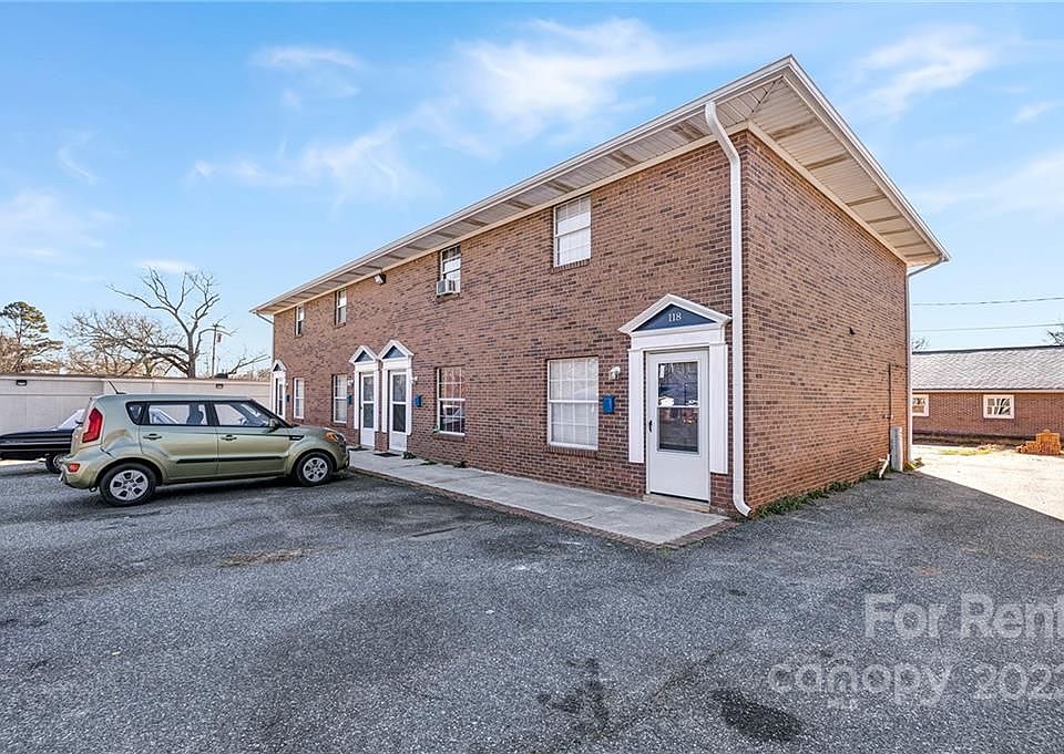 1st image of 114 E Church St