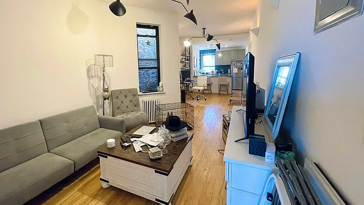 Rented by Strivers Management Group Corp (Brokerage) | media 2