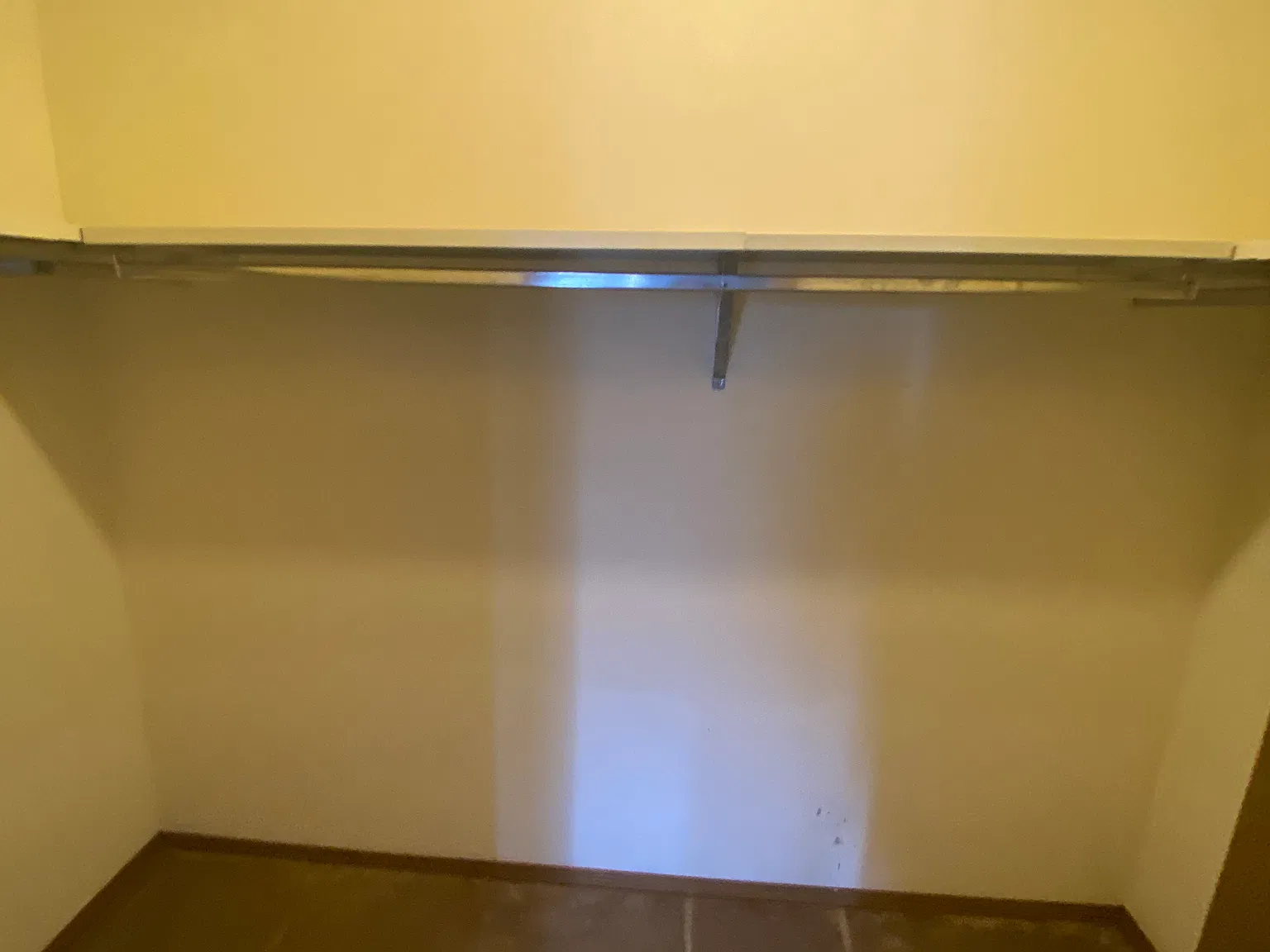 2 bed, 1.5 bath, $1,000 — Photo 3