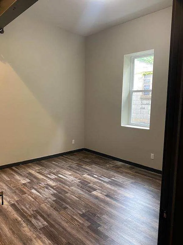 1 bed, 1.0 bath, 766 sqft, $1,950 — Photo 4