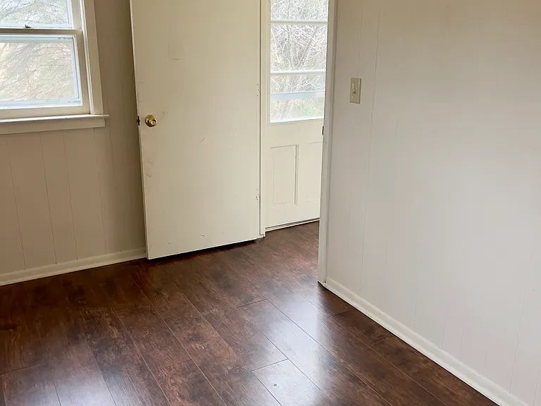 4705 Ardmore Ave — Photo 8