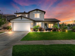 2955 Mangular Ave, Corona, CA 92882