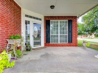 1903 Harkrider St, Conway, AR 72032