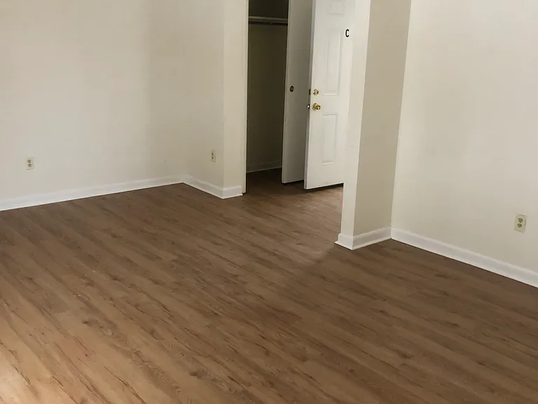 31 Springbrook Cir #A — Photo 8