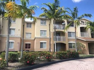 13820 NE 3rd Ct APT 301, North Miami, FL 33161