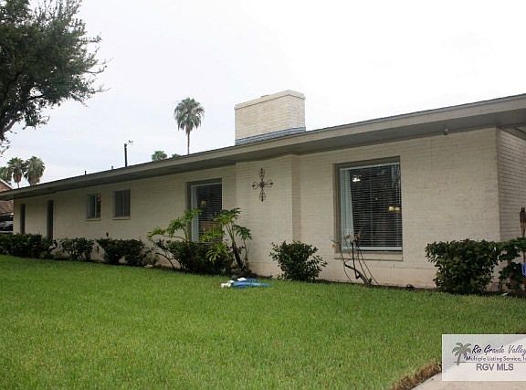 2nd image of 5110 Bougainvillea Dr