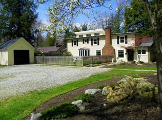 215 Cranberry Ln, Ligonier, PA 15658