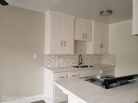 4th image of 1501 E 4th St APT 6