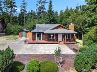 20301 Crane Pl, Ocean Park, WA 98640