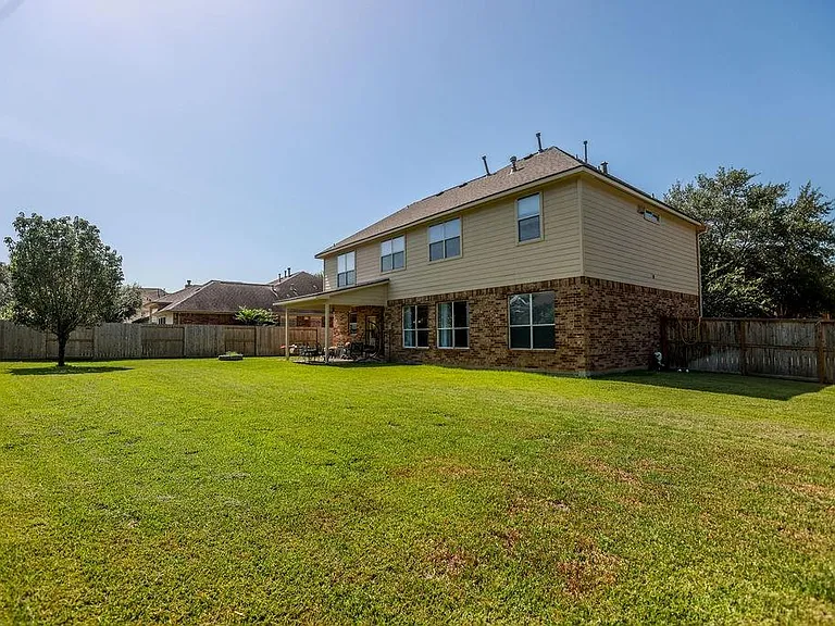 7822 Ravens Point Dr — Photo 27