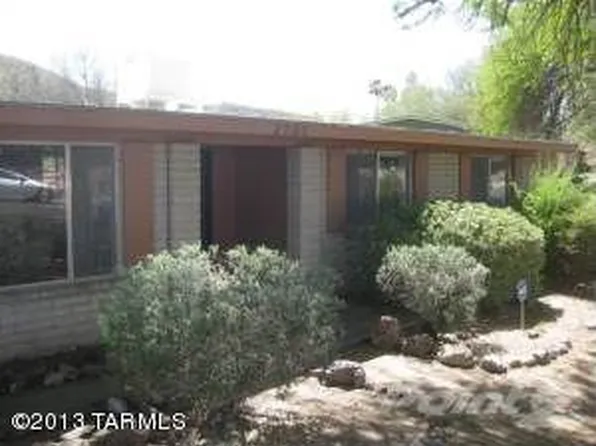 2701 W Calle Carapan, Tucson, AZ 85745