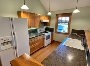 1723 SE Nehalem St, Portland, OR 97202