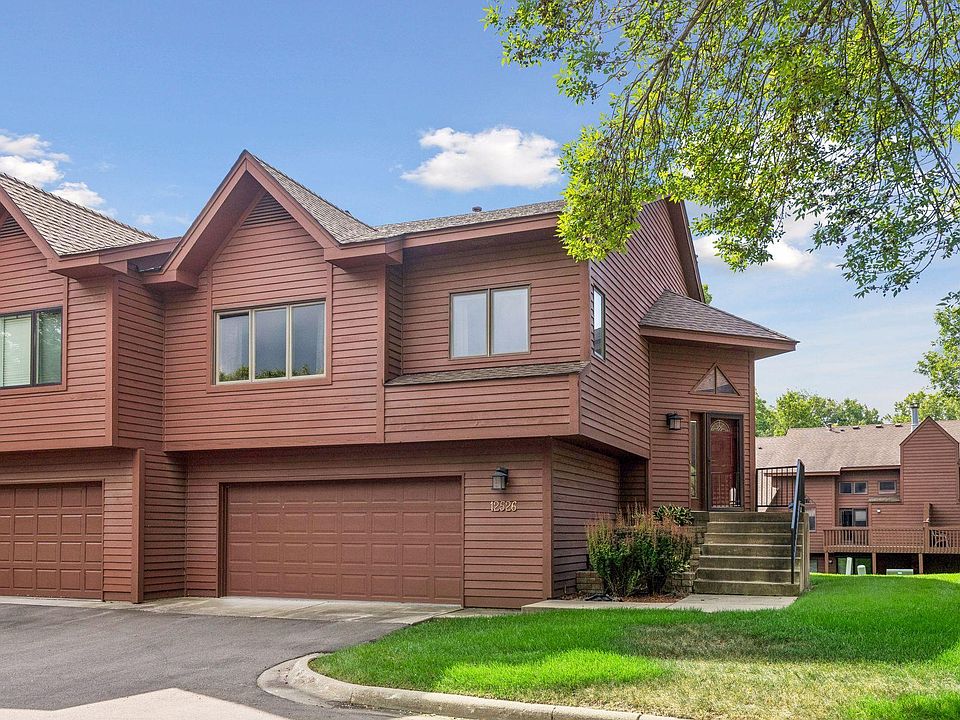 1st image of 12526 Parkwood Dr