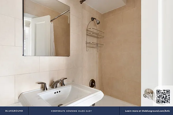 Rented by The Blueground | media 15