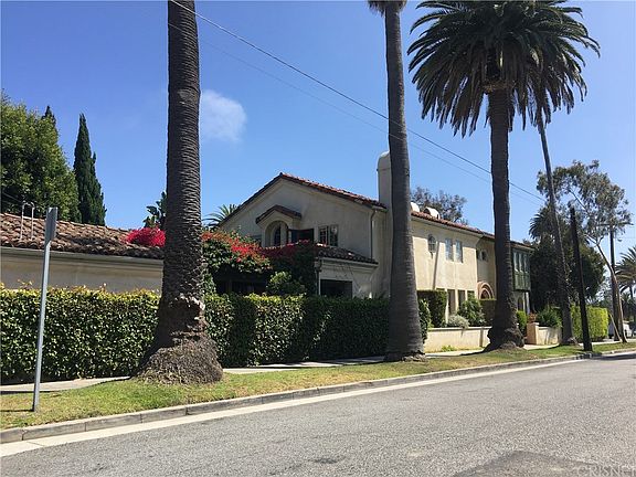 2nd image of 710 Marguerita Ave