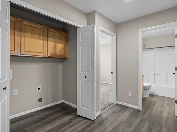 19451 E 58th Cir, Aurora, CO 80019