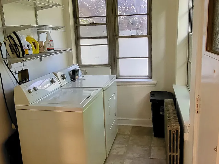 2024 Fitzwater St #1 — Photo 7