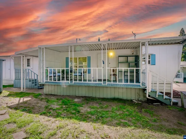 2655 NW Highland Dr Unit 124, Corvallis, OR 97330