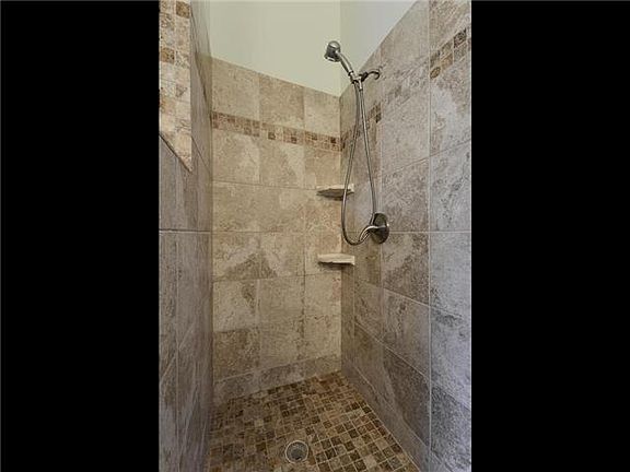 5th image of 2314 Emmett Pkwy
