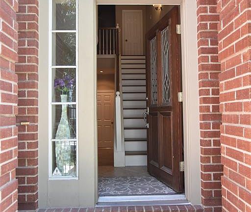 2nd image of 211 McGowen St