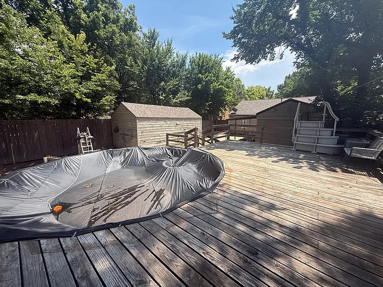 3105 NW 21st St — Photo 38
