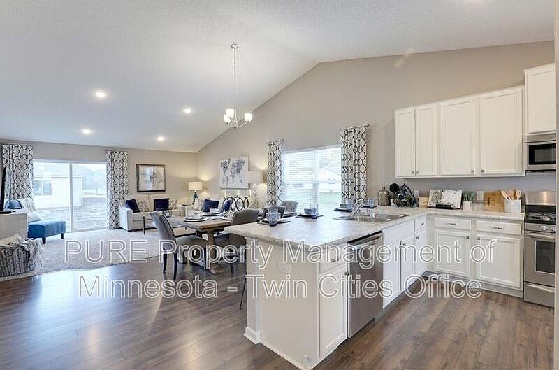 1st image of 6613 Jasmine Ave S
