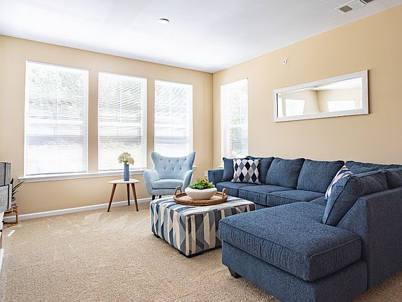 3rd image of 100 Terrace Greene Cir #031a75eb7