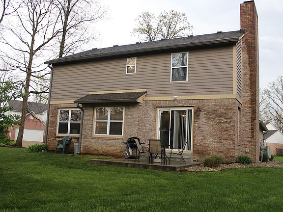 2nd image of 932 Stave Oak Dr
