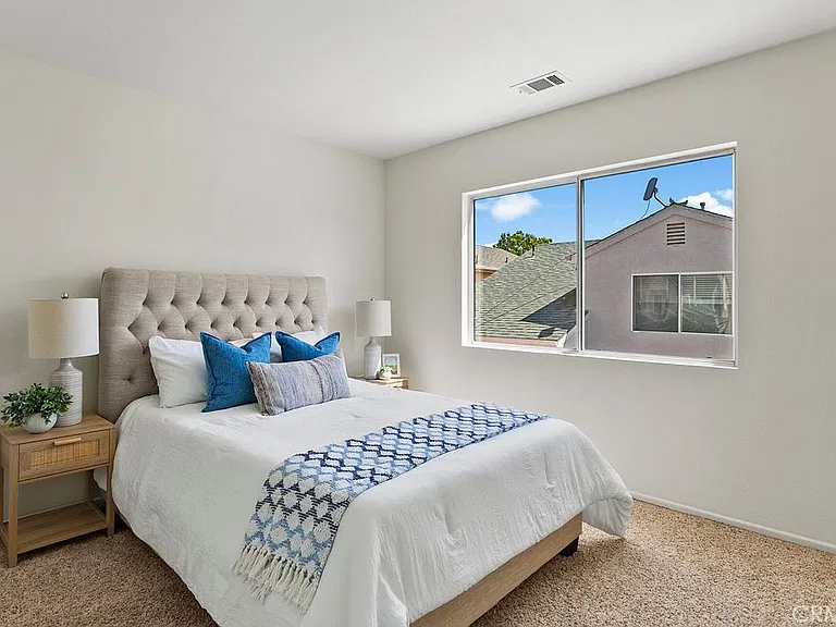 14870 Clementine Ct — Photo 6