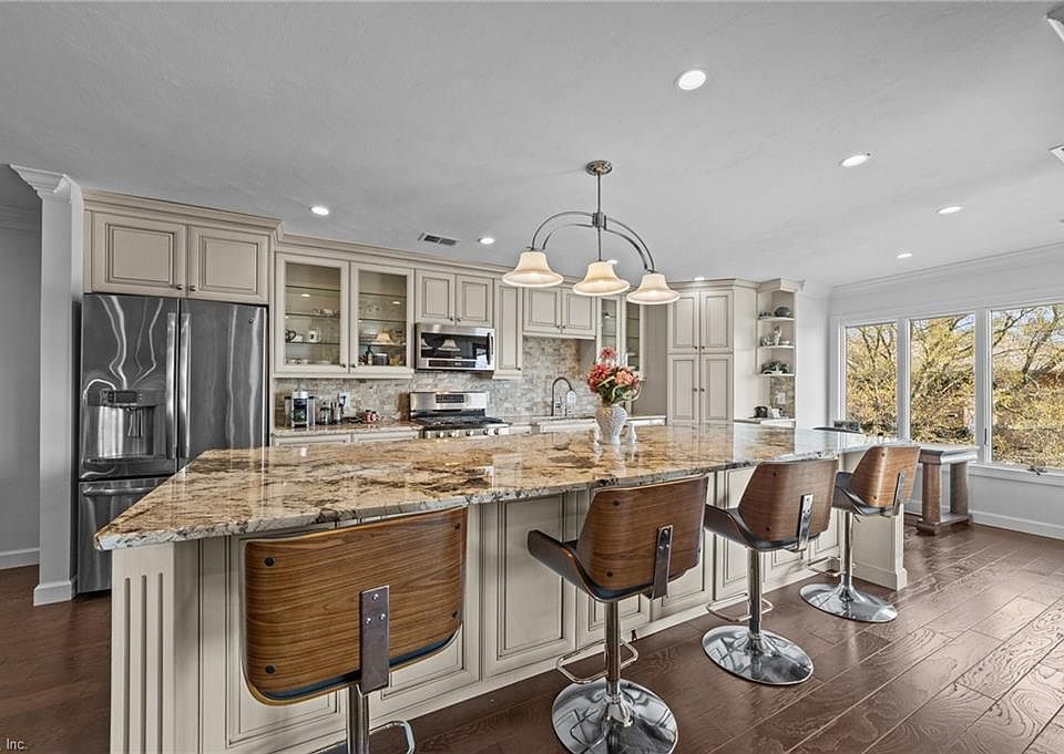 1st image of 700 Oriole Drive #225 A