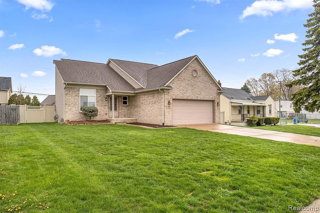 13960 Middle Gibraltar Rd, Gibraltar, MI 48173 Zillow