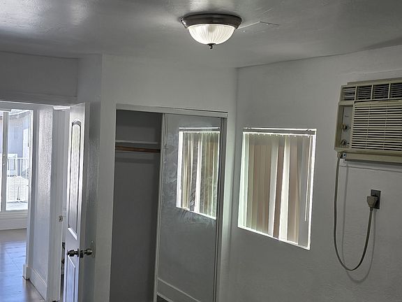 bedroom #1
