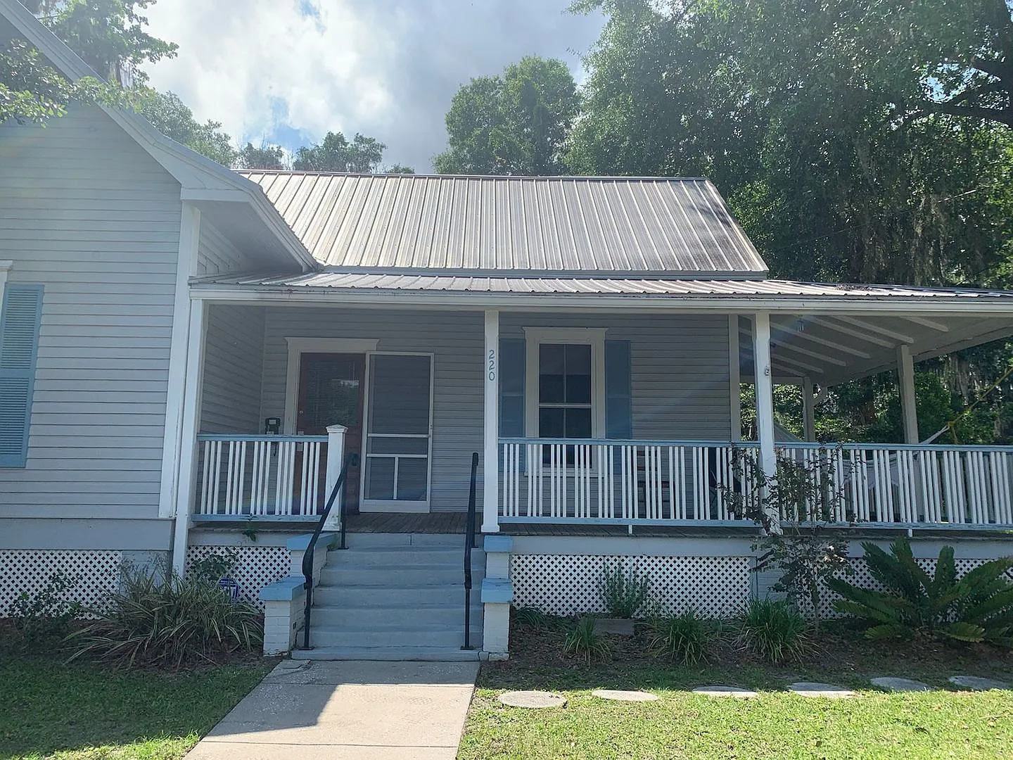 Beautiful Home in the Historic District of Gainesvile — Photo 2