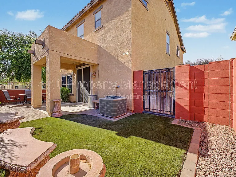 6355 W Sophie Ln — Photo 37