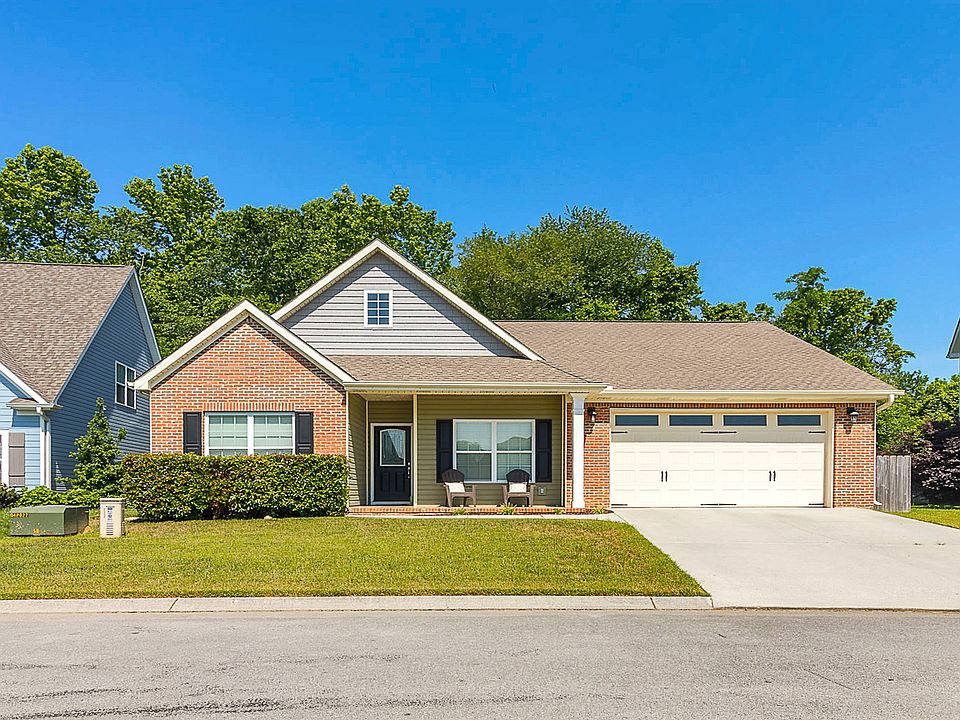 1st image of 2444 Waterhaven Dr