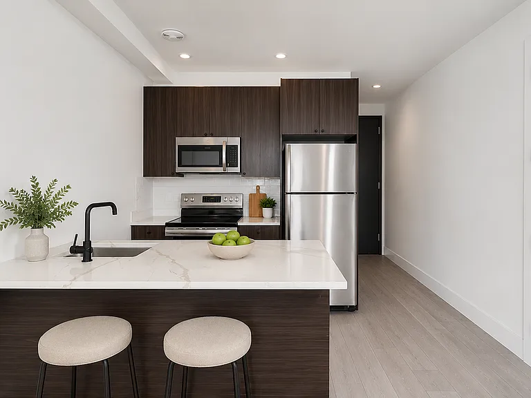 388 Cornelia St #3 — Photo 2