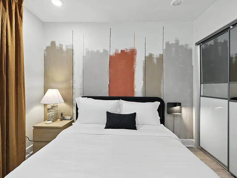 5025 San Jacinto St #203 — Photo 12