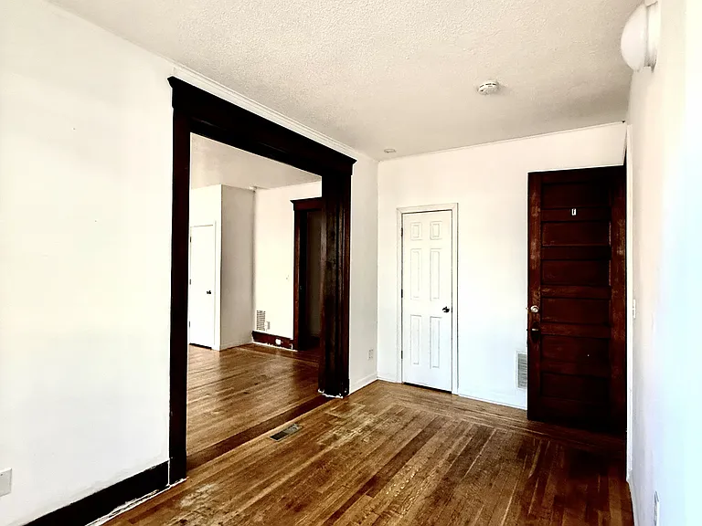 322 Edgewood Ave #2B — Photo 10