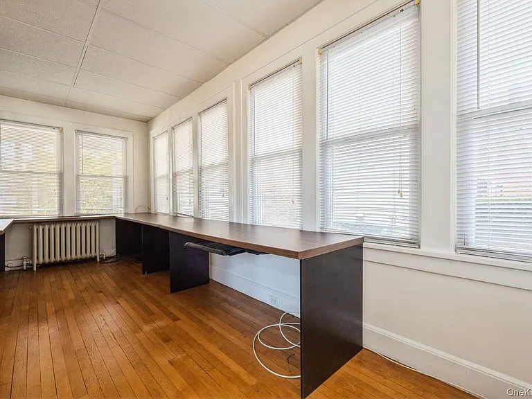 130 Soundview Rd — Photo 10