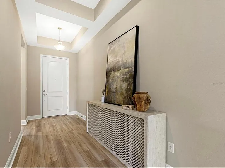 3557 Secluded Ct — Photo 4