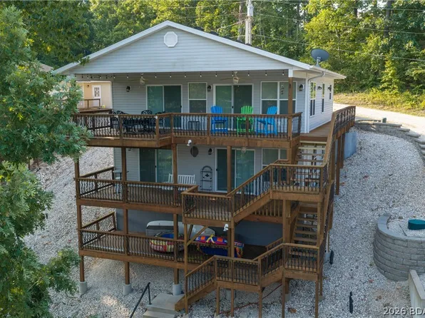 29 Lake Forest Rd, Eldon, MO 65026