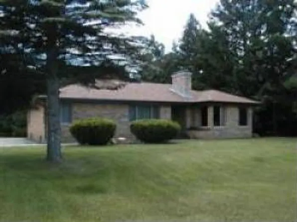 1409 Shoto Rd, Two Rivers, WI 54241