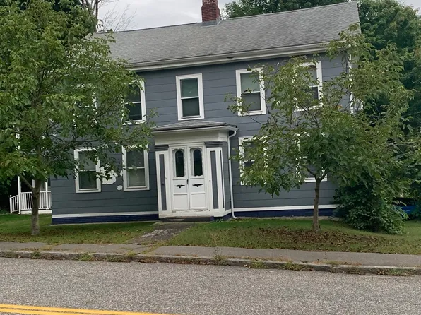 24 Pleasant St, Ware, MA 01082