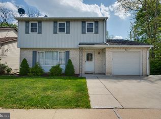 2444 Fairview St, West Lawn, PA 19609