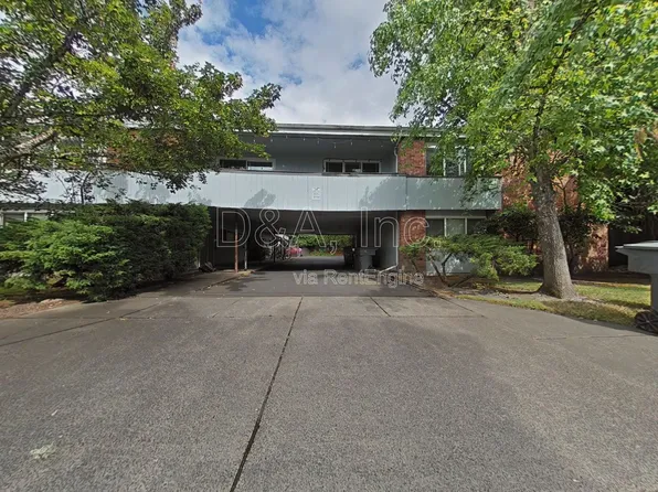 823 NW 26th St, Corvallis, OR 97330