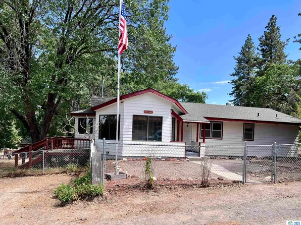 459-460 Lake View Dr, Susanville, CA 96114