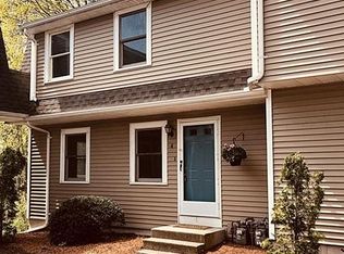 1040 Main St APT 4, Millis, MA 02054