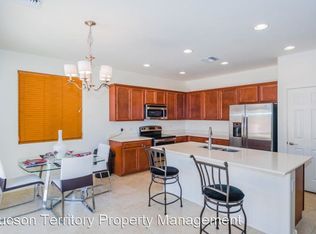 7992 S Dolphin Way, Tucson, AZ 85756